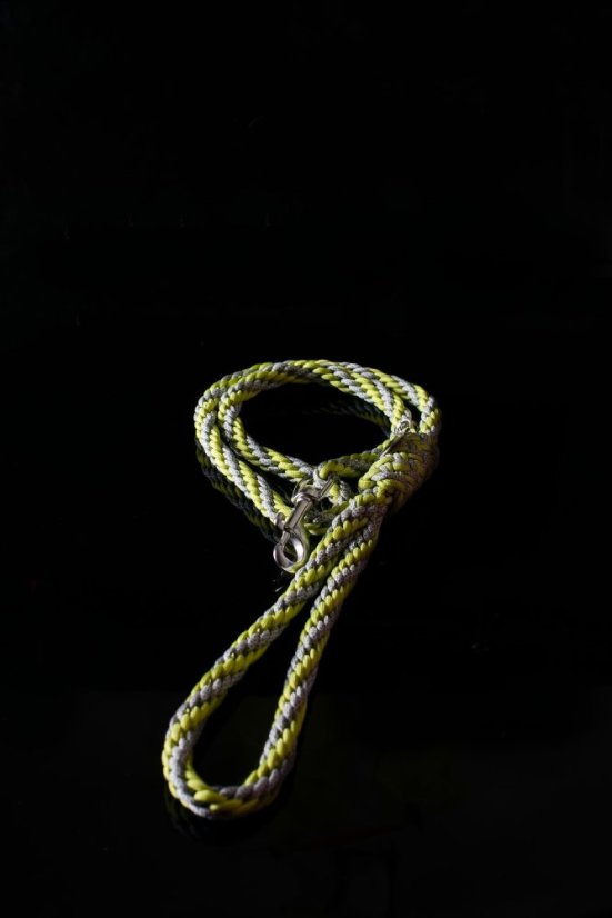 Paracordové vodítko Oprátka